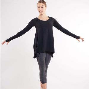 Lululemon Rehearsal long sleeve black shirt